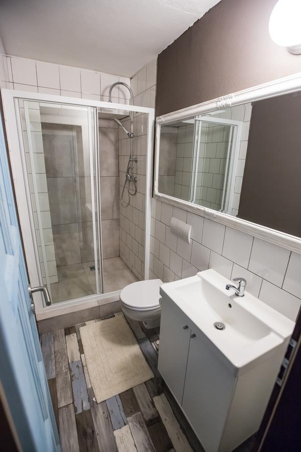 Zeitlos Boutique Hostel براتسيلافا المظهر الخارجي الصورة